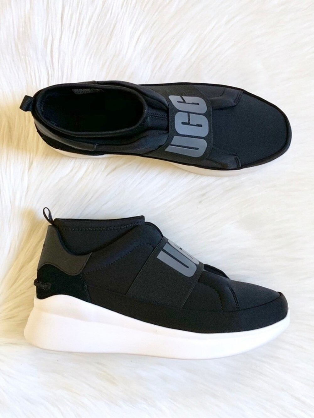 UGG Neutra Black White Sneakers